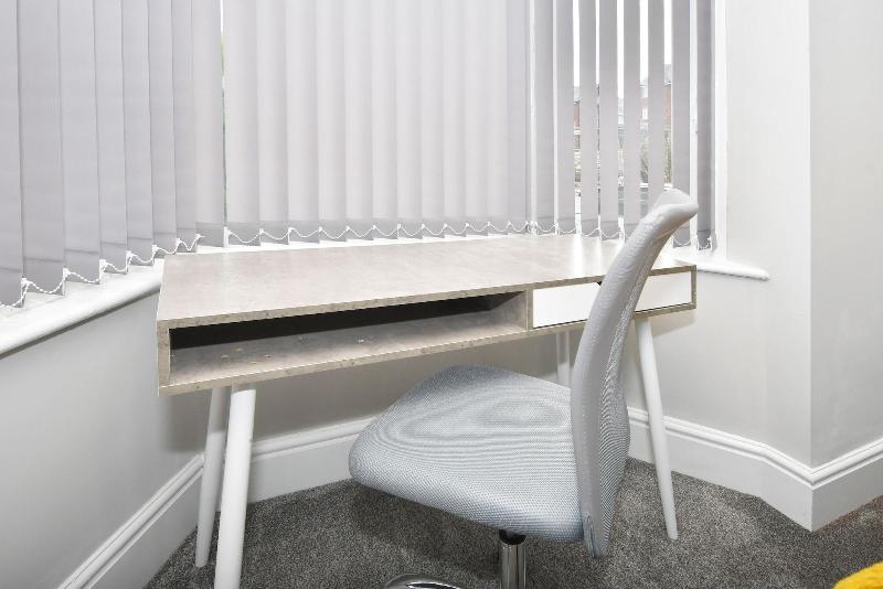 Townhouse Bucknall New Road Stoke image