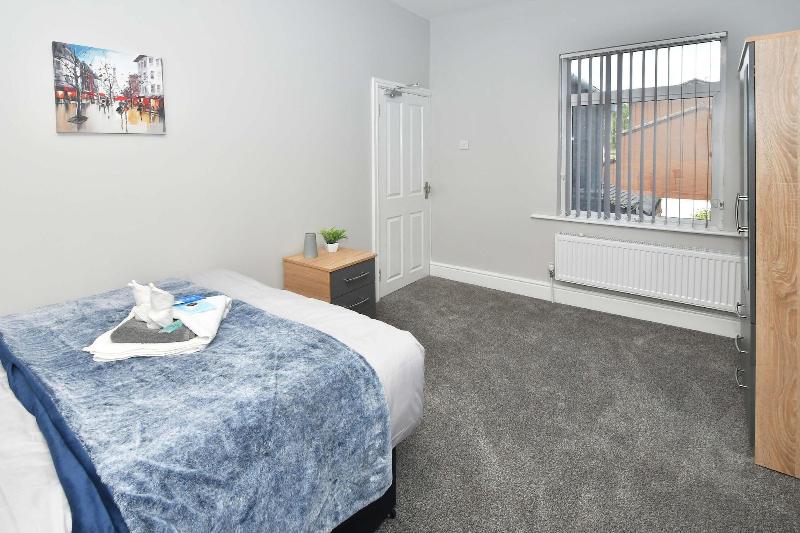 Townhouse Bucknall New Road Stoke image