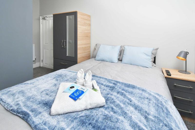 Townhouse Bucknall New Road Stoke image
