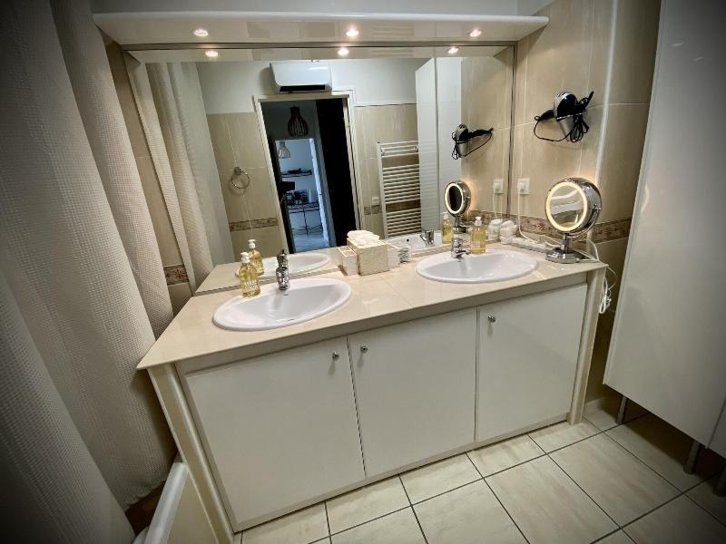 Chambres D Ha Tes Du Parc Bordelais image