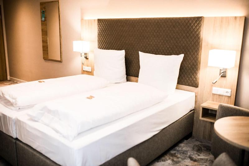 Wiechmanns Weserhotel image