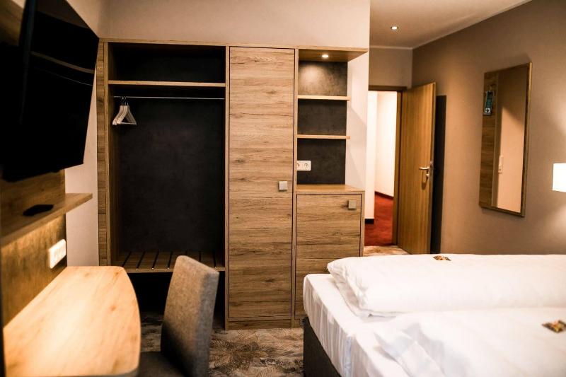 Wiechmanns Weserhotel image