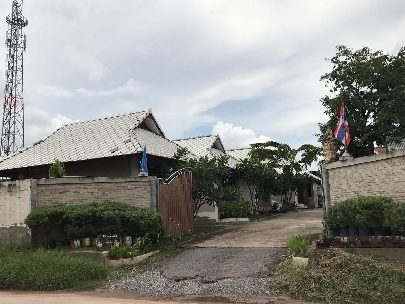 Baan Ruankaew Resort