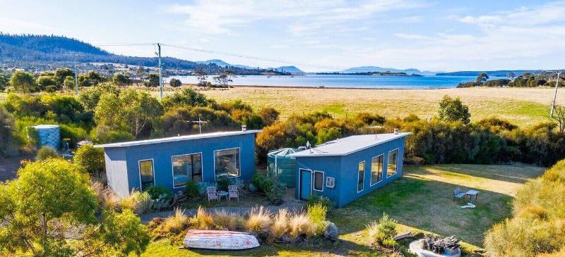 Flotsam Studio Accommodation