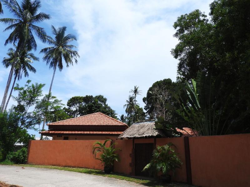 Laura S Guest House Samui image