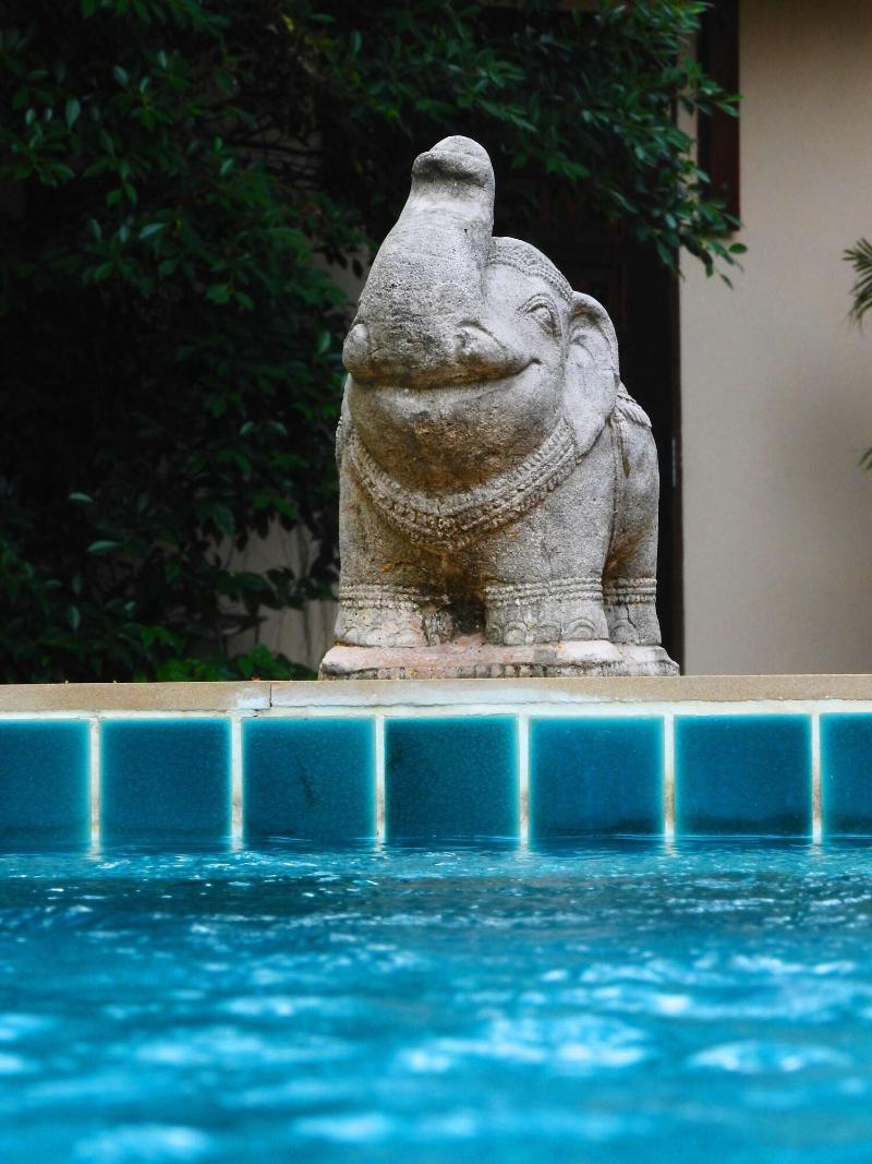 Laura S Guest House Samui image