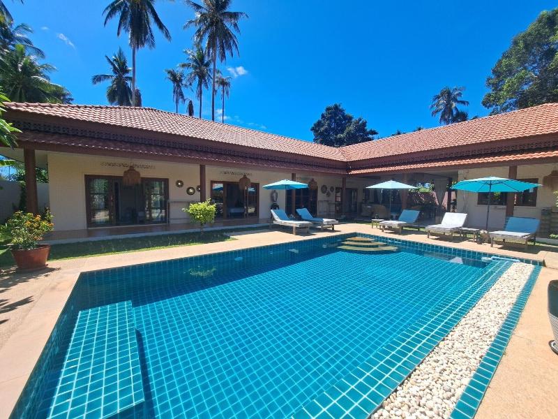 Laura S Guest House Samui image
