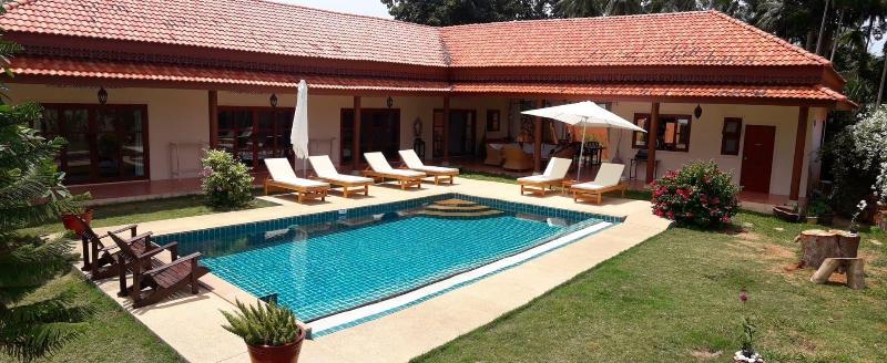 Laura S Guest House Samui image