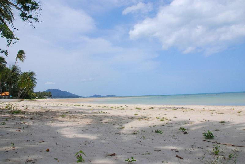 Laura S Guest House Samui image
