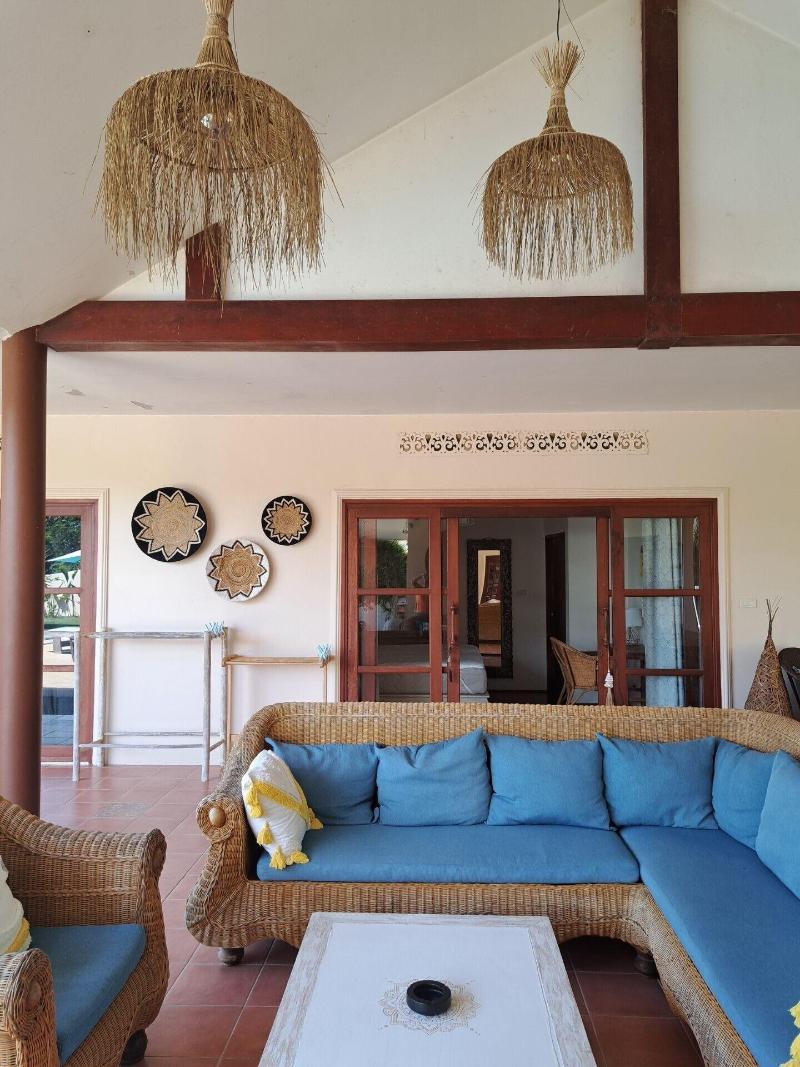Laura S Guest House Samui image