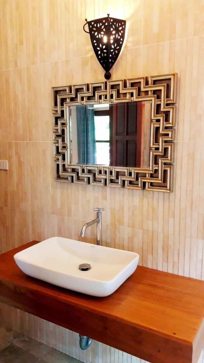 Laura S Guest House Samui image