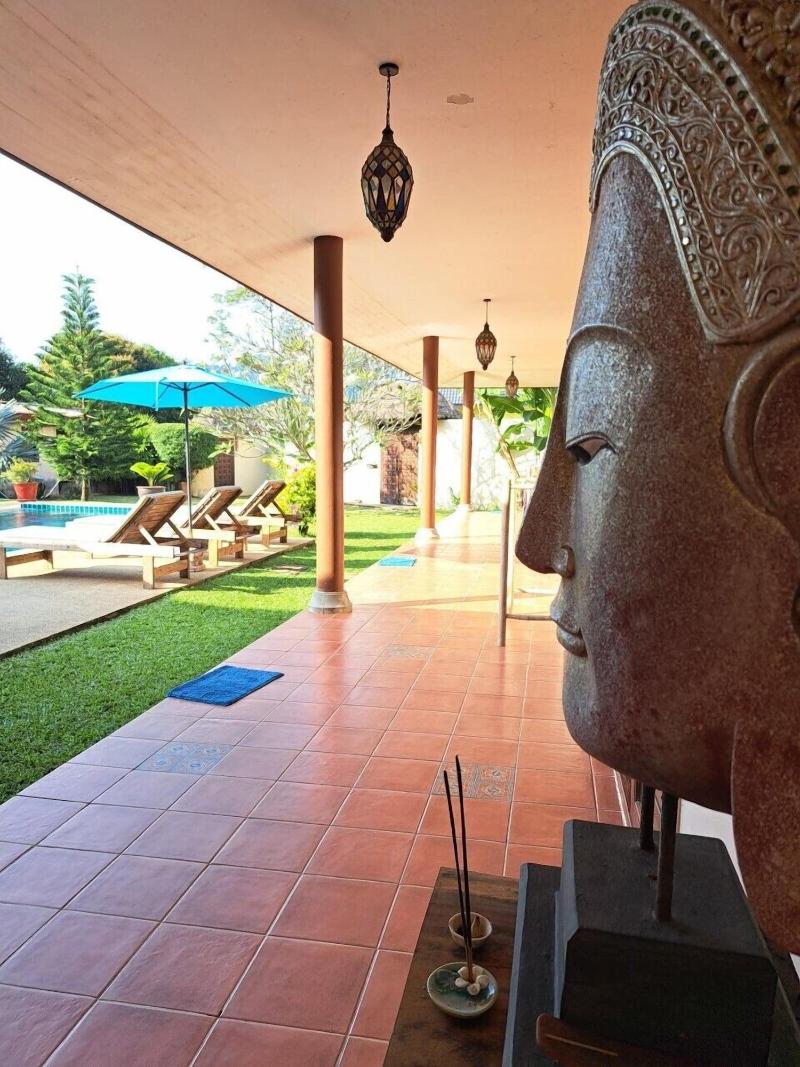 Laura S Guest House Samui image