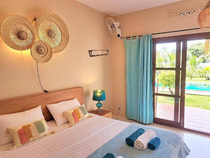 Laura S Guest House Samui image