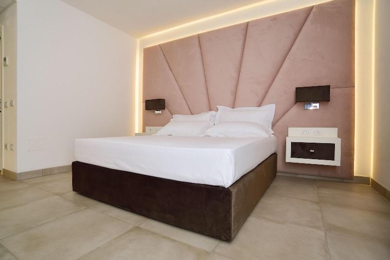 M2 Hotel image