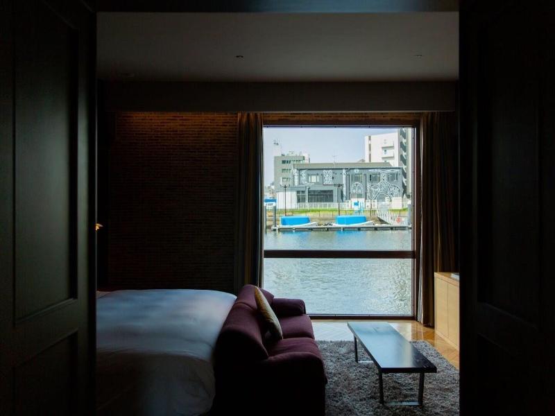 Petals Tokyo Floating Hotel image