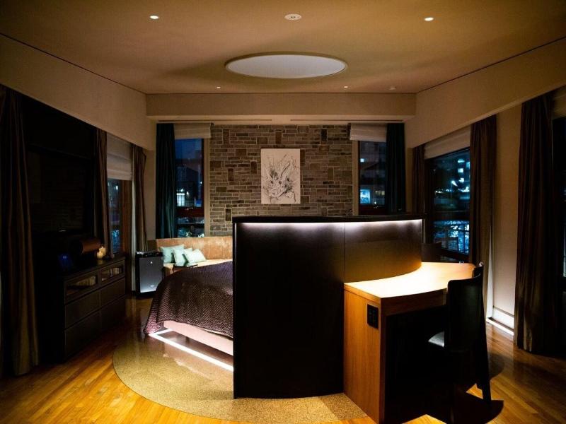 Petals Tokyo Floating Hotel image
