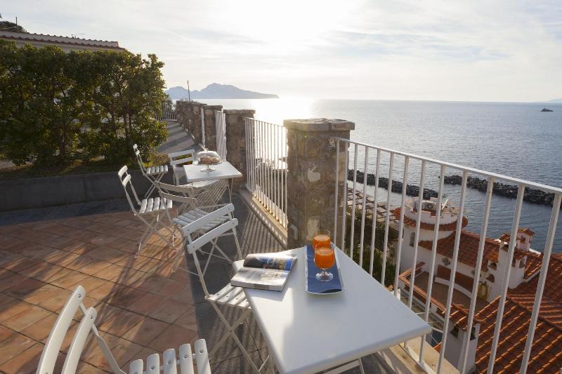 Estate4home- Sea Melody image