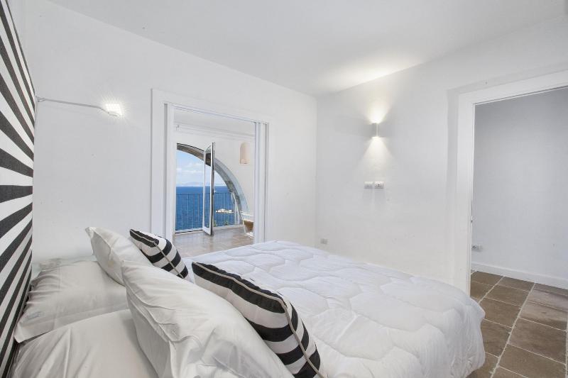 Estate4home- Sea Melody image