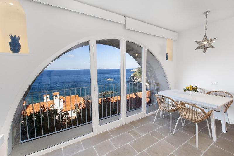 Estate4home- Sea Melody image