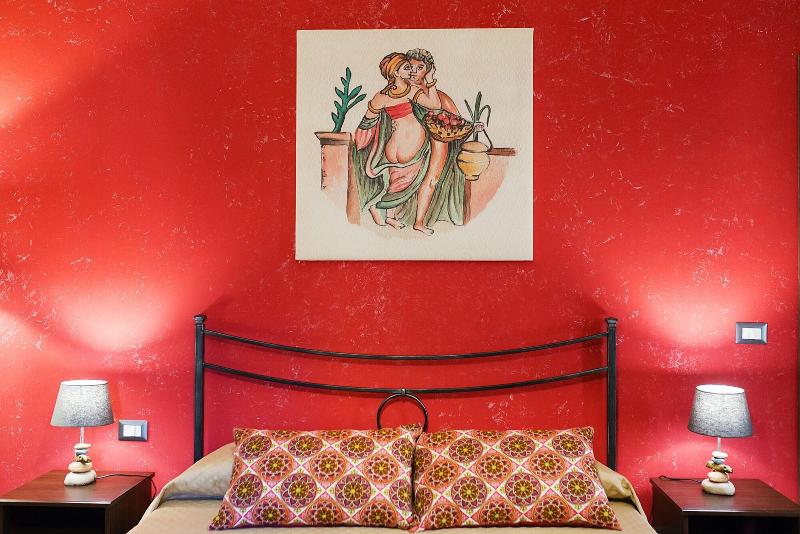 Cantunera Sicilian Room image