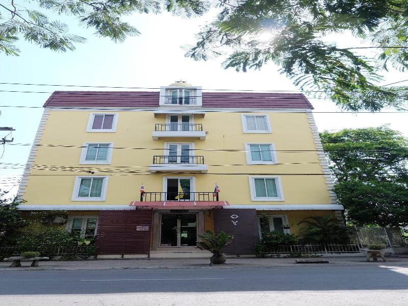 Pop 75429 101 Place Navanakorn image