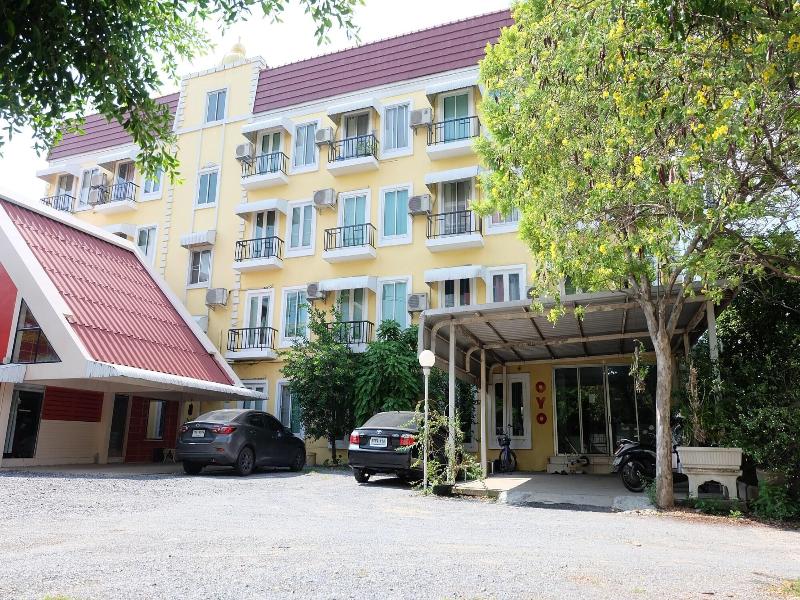 Pop 75429 101 Place Navanakorn image