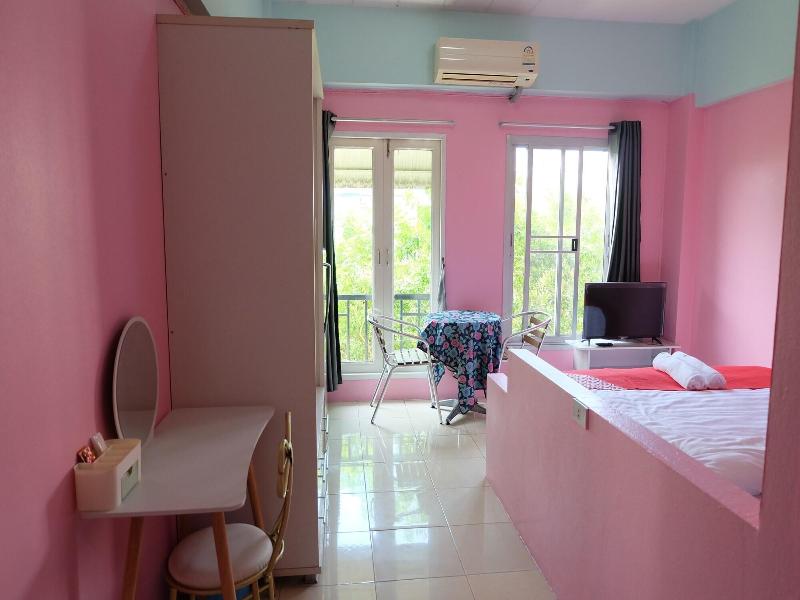Pop 75429 101 Place Navanakorn image