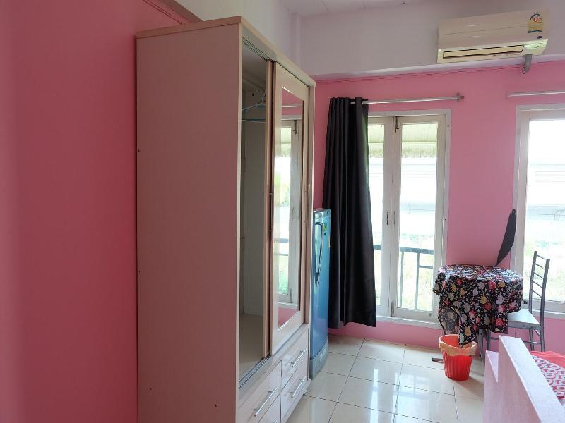 Pop 75429 101 Place Navanakorn image
