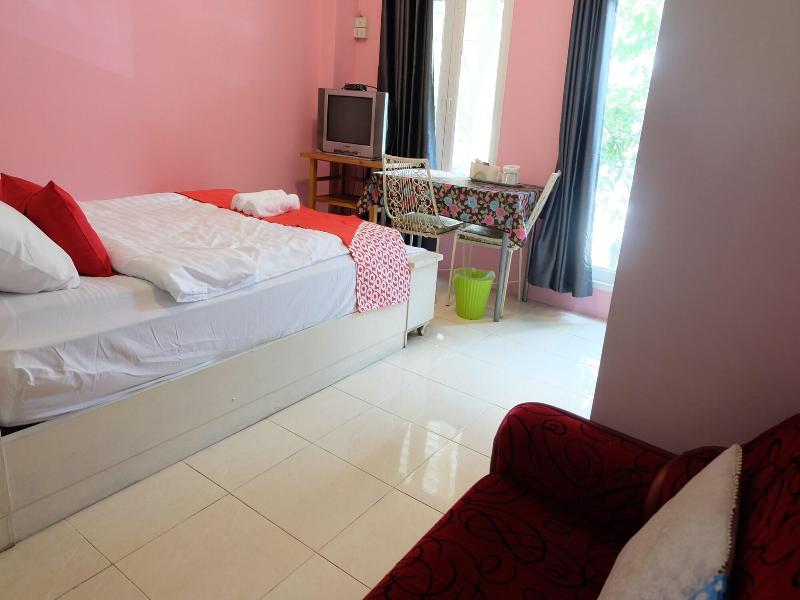 Pop 75429 101 Place Navanakorn image