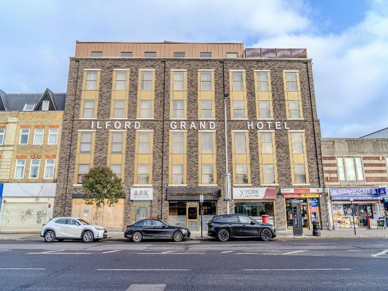 Ilford Grand Hotel image