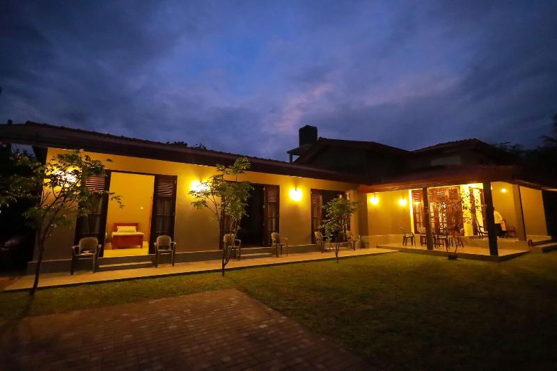 Negombo 146 Homestay image