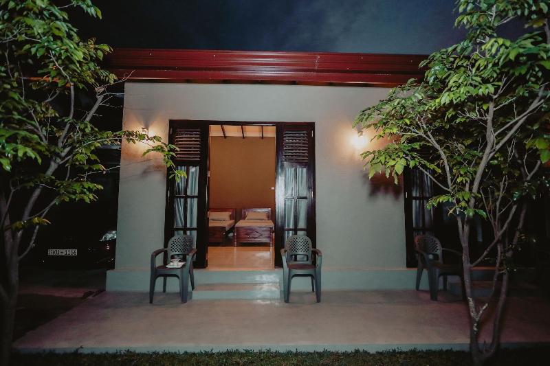Negombo 146 Homestay image