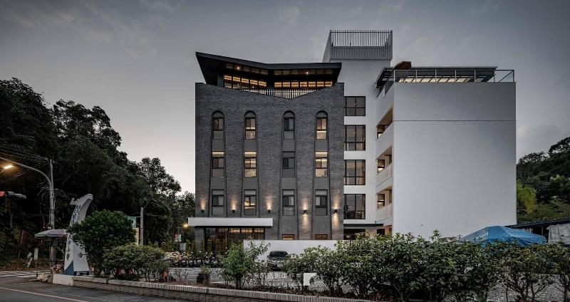 Hotel Beore image