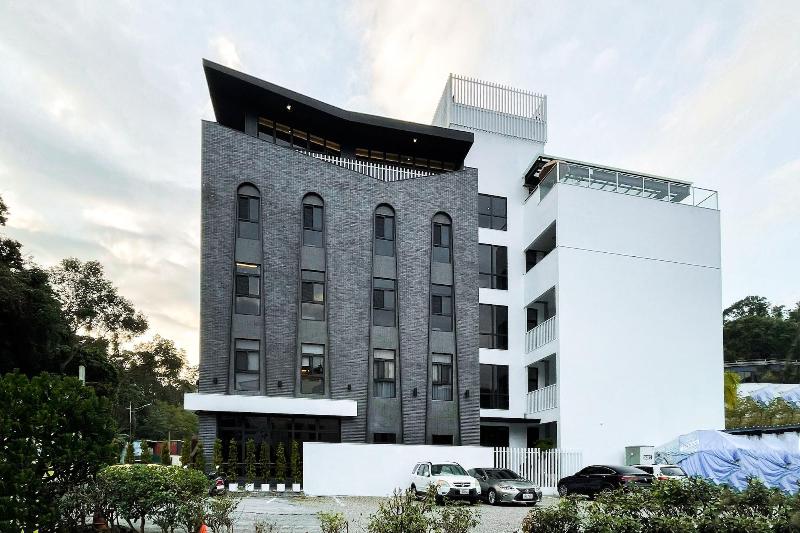 Hotel Beore image