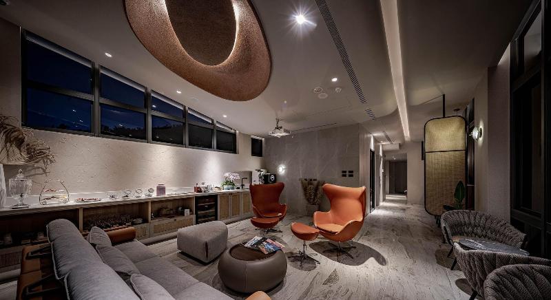 Hotel Beore image