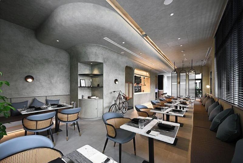 Hotel Beore image
