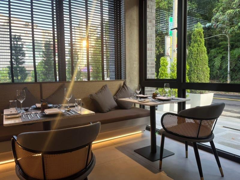 Hotel Beore image