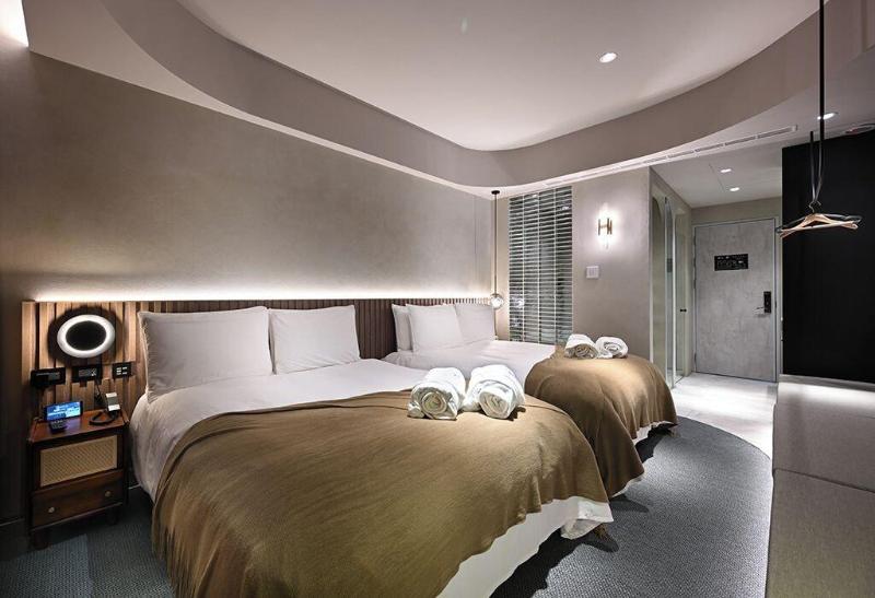 Hotel Beore image