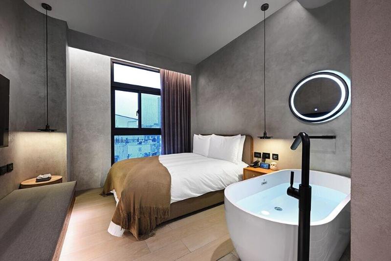 Hotel Beore image