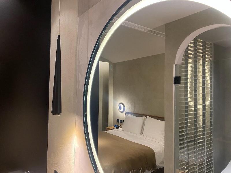 Hotel Beore image