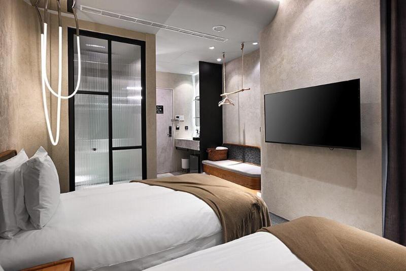 Hotel Beore image