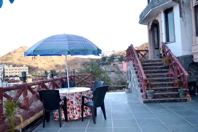 Rudraksh Hotel Restaurant image