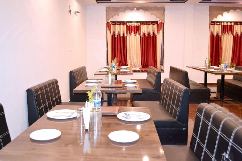 Rudraksh Hotel Restaurant image