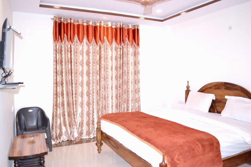 Rudraksh Hotel Restaurant image