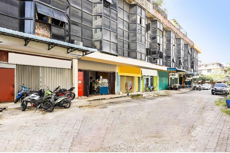 Spot On 91512 Siantan Anambas Syariah image
