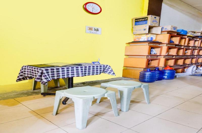 Spot On 91512 Siantan Anambas Syariah image
