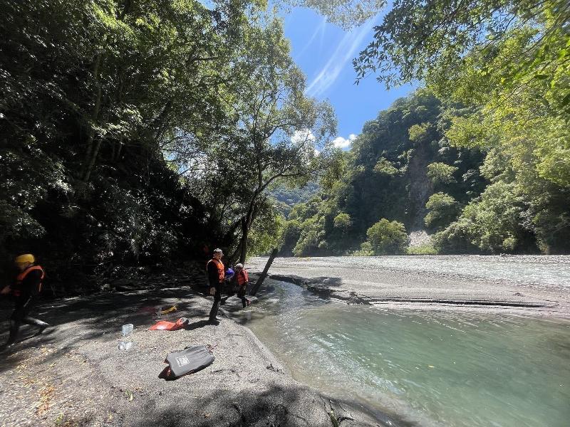 Mhuwe Hotspring