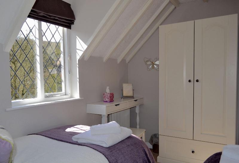 Riverbank Cottage image