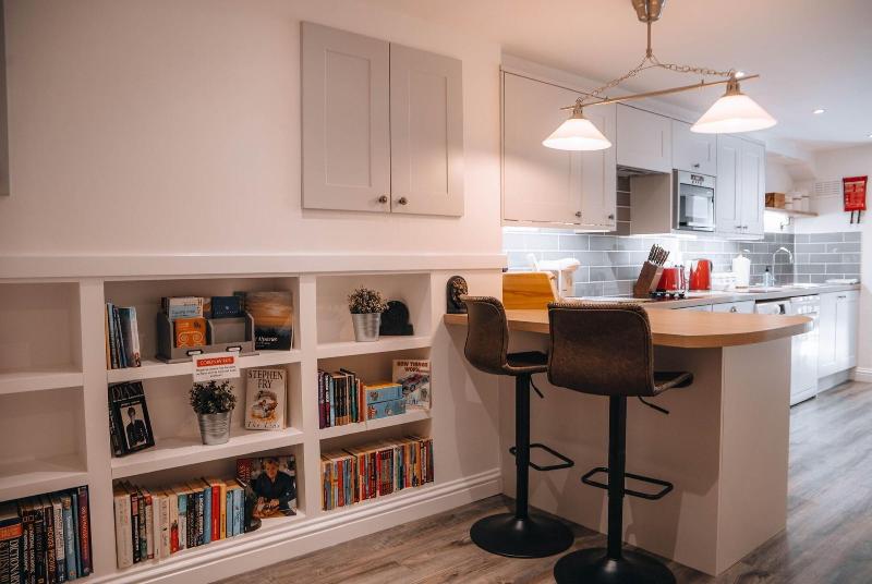 Riverbank Cottage image
