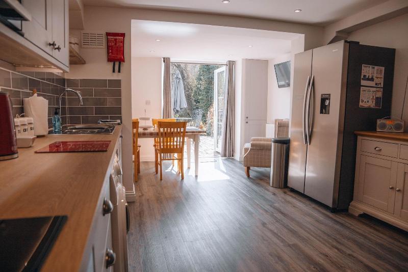 Riverbank Cottage image